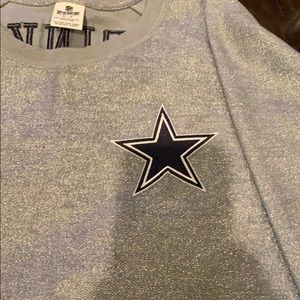 NWOT D Cowboys sweatshirt sz M